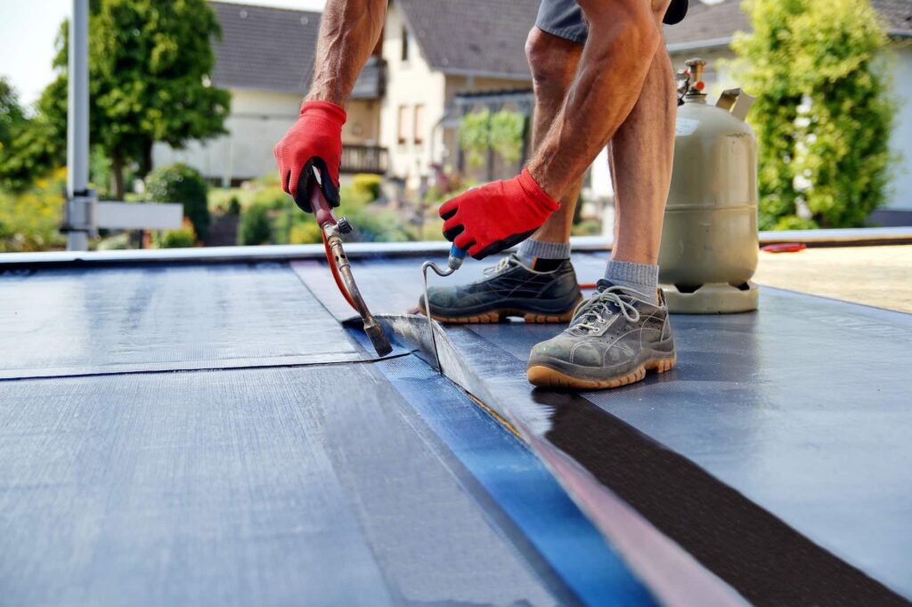 Flat roof repairs the Southwest