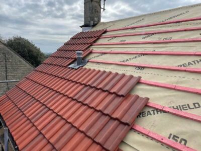 New roof replacement felt baton the Southwest